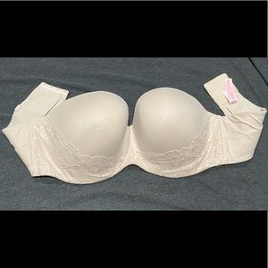 Victoria Secret Strapless Nude Color Bra. size 38DD/ 38/E